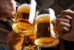 Los mexicanos prefieren la cerveza: 4 de cada 10 la consume