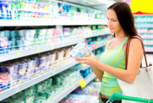 consumidora-de-alimentos-light