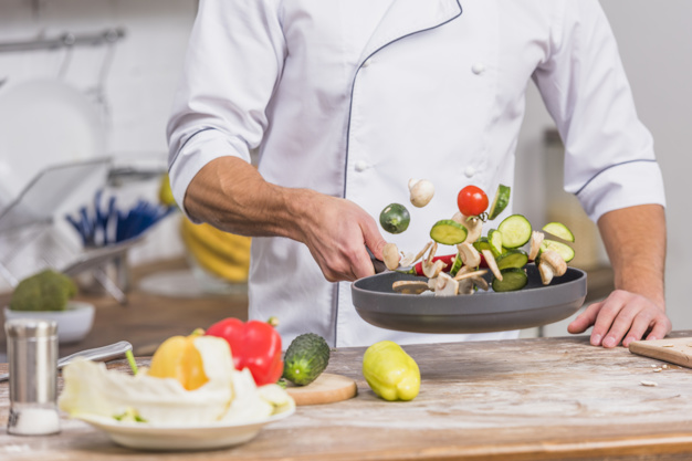 Existe una oportunidad para la gastronomia saludable, que incorporare ingredientes que induzcan saciedad en los platillos que gustan a la población.