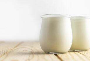 El suero de leche puede ayudar a los profesionales de desarrollo y reingeniería de fórmulas a sustituir ingredientes menos deseables en un producto.