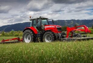 TRACTOR- MASSEY-FERGUSON