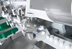 Máquinas-de-corte-y-envoltura -para-productos-masticables