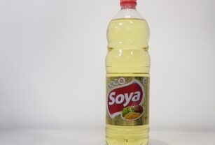 Nueva botella de PET para aceite, más liviana