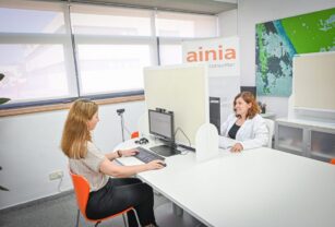 EYETRACPACK AINIA 1