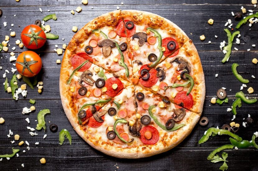 pizza-celebra-su-dìa