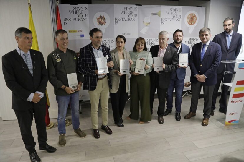 Seis restaurantes españoles de Colombia reciben el diploma de calidad del ICEX