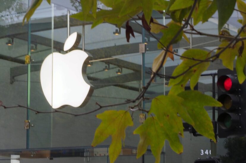 Apple prohíbe a sus trabajadores usar chatbots de inteligencia artificial como ChatGPT