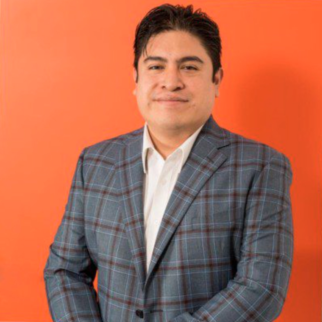 Mario Esparza