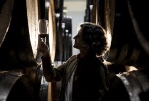 Ucrania exhibe la resistencia de sus bodegas y vinos frente a la Guerra